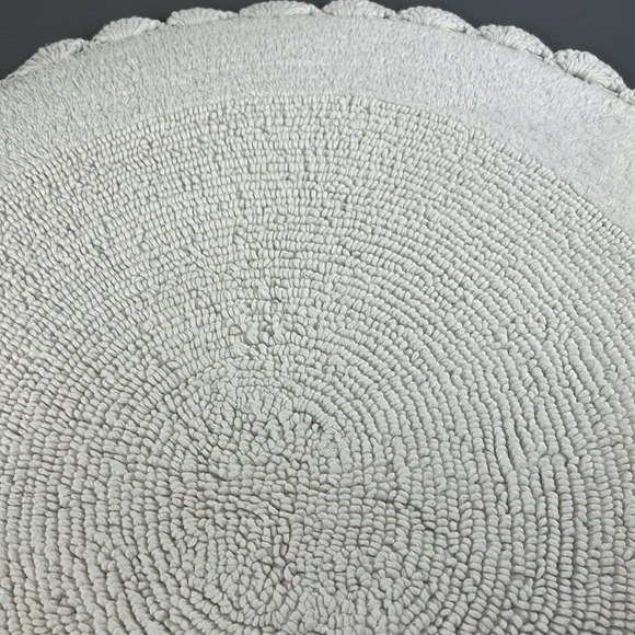 Shabby Chic Crochet Bath Mat Rug 100% Cotton White 26" Round Reversible NEW - Picture 6 of 8